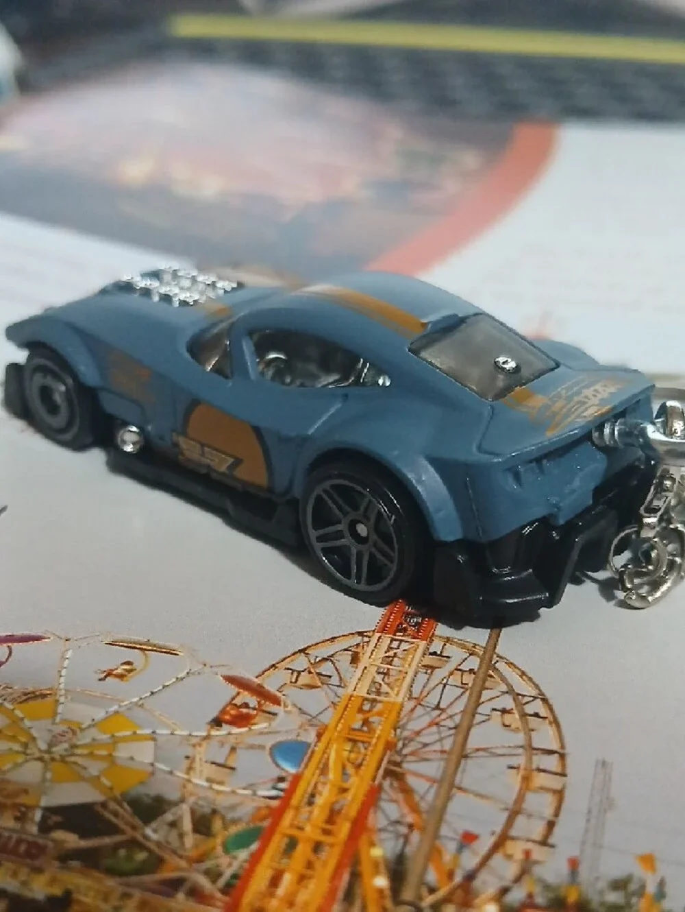 Hot Wheels compact blue